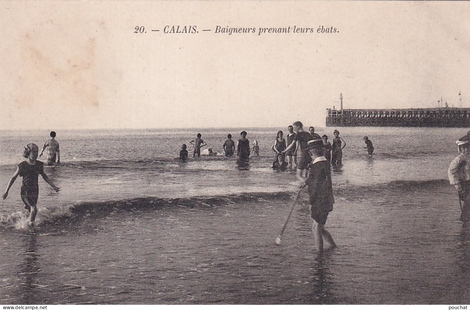 ZA Nw-(62) CALAIS - BAIGNEURS PRENANT LEURS EBATS - Calais