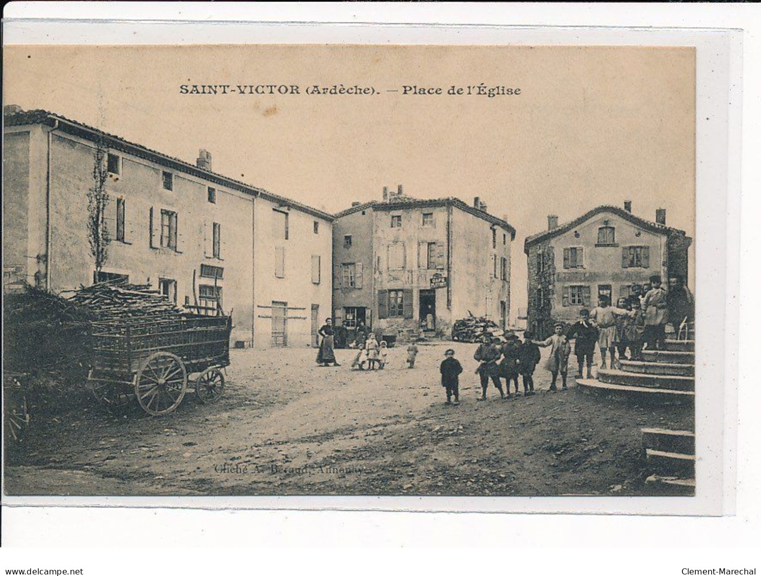 SAINT-VICTOR : Place De L'Eglise - Très Bon état - Other & Unclassified