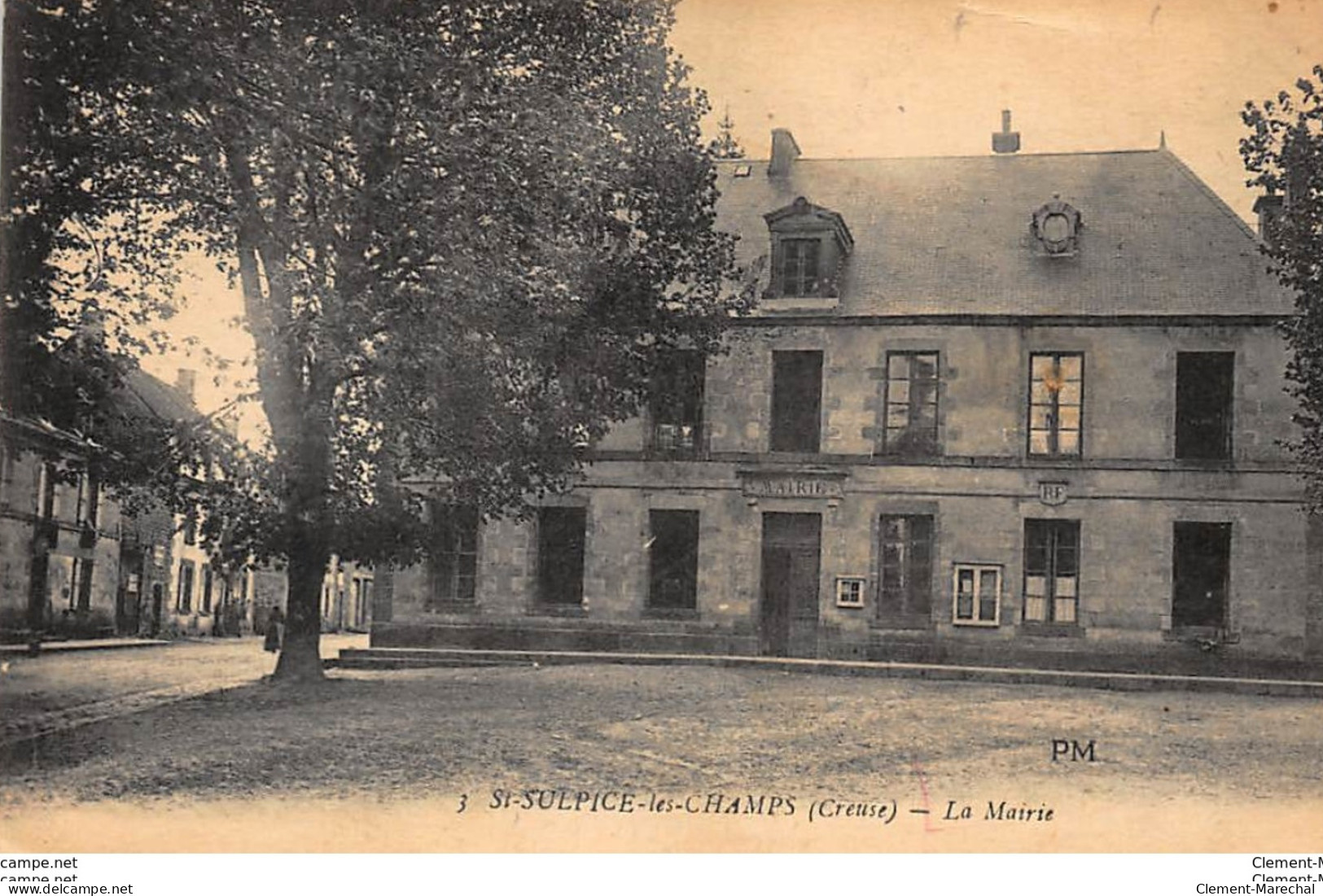 SAINT-SULPICE-les-CHAMPS : La Mairie - Tres Bon Etat - Other & Unclassified
