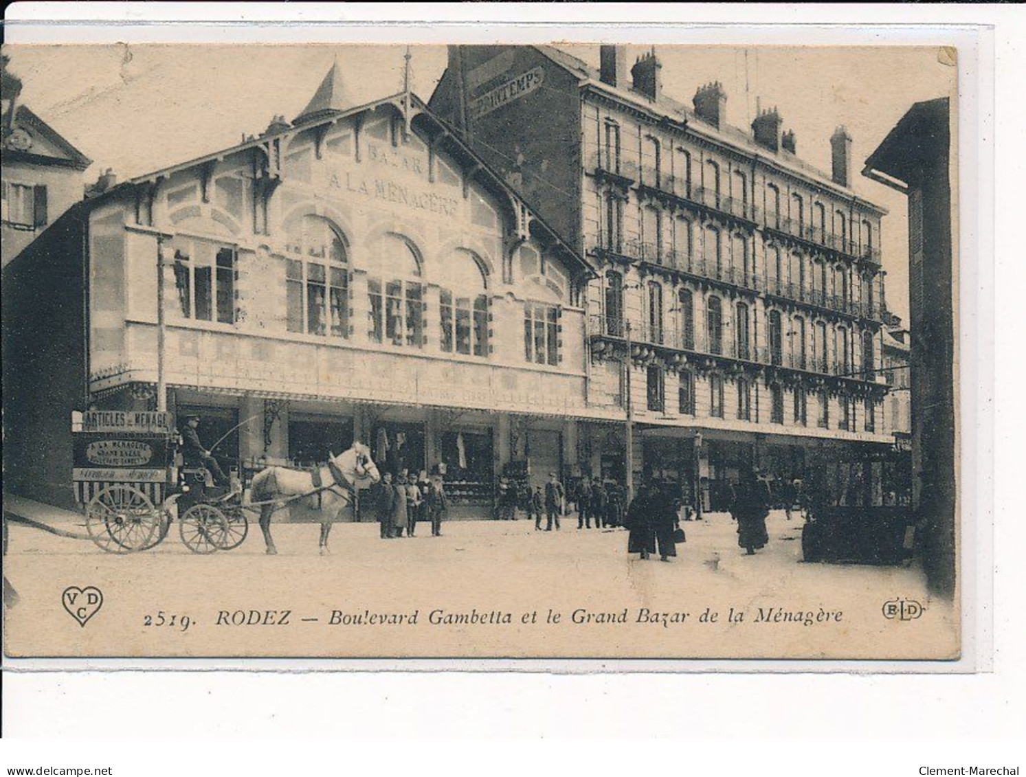 RODEZ : Boulevard Gambetta Et Le Grand Bazar De La Ménagère - état - Rodez