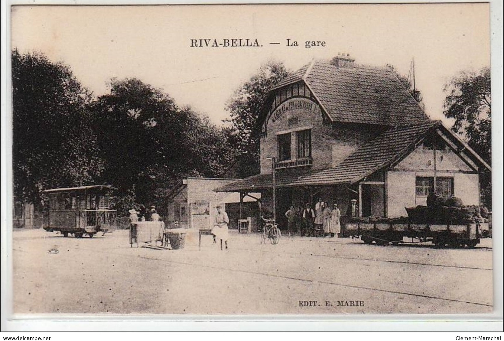 RIVA BELLA - Très Bon état - Riva Bella