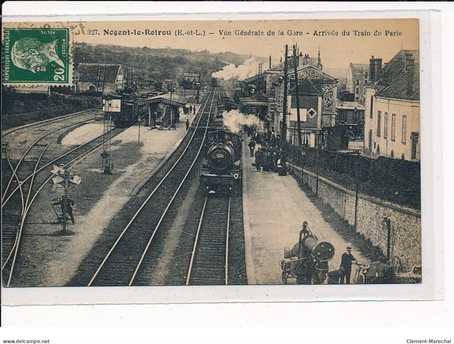 NOGENT-LE-ROTROU : Vue Générale De La Gare, Arrivée Du Train De Paris - Très Bon état - Nogent Le Rotrou