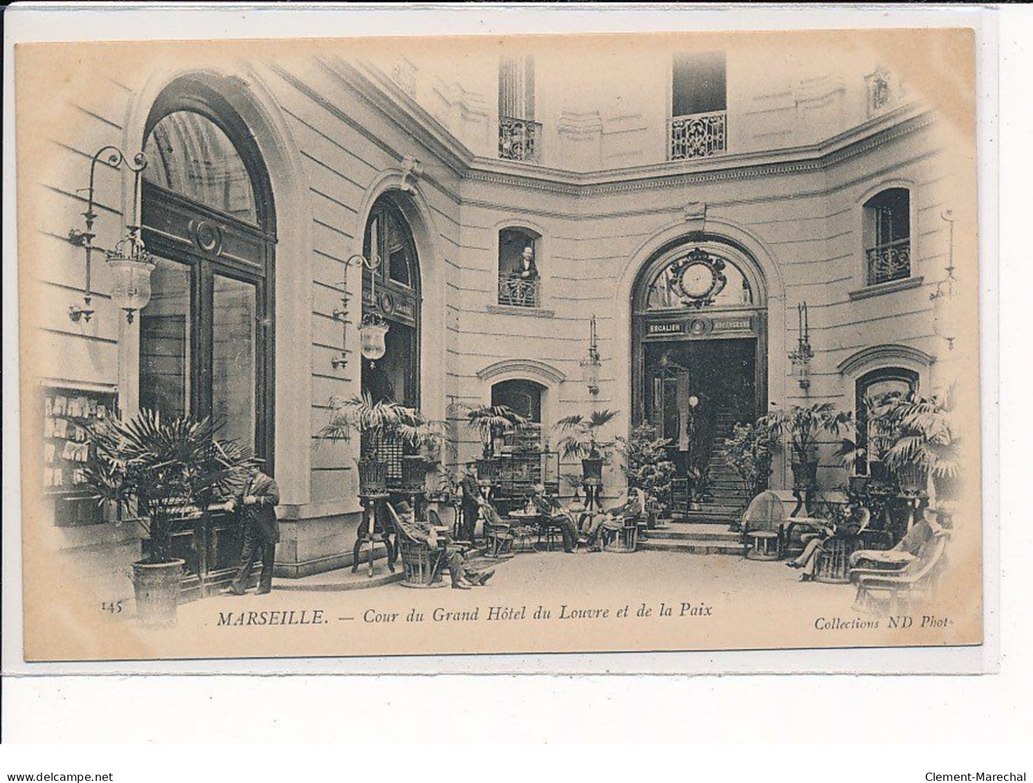 MARSEILLE : Cour Du Grand Hôtel Du Louvre Et De La Paix - Très Bon état - Canebière, Centre Ville