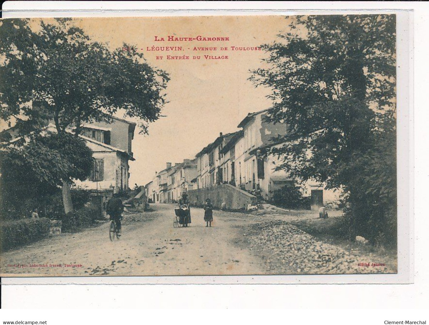 LEGUEVIN : Avenue De Toulouse Et Entrée Du Village - Très Bon état - Altri & Non Classificati