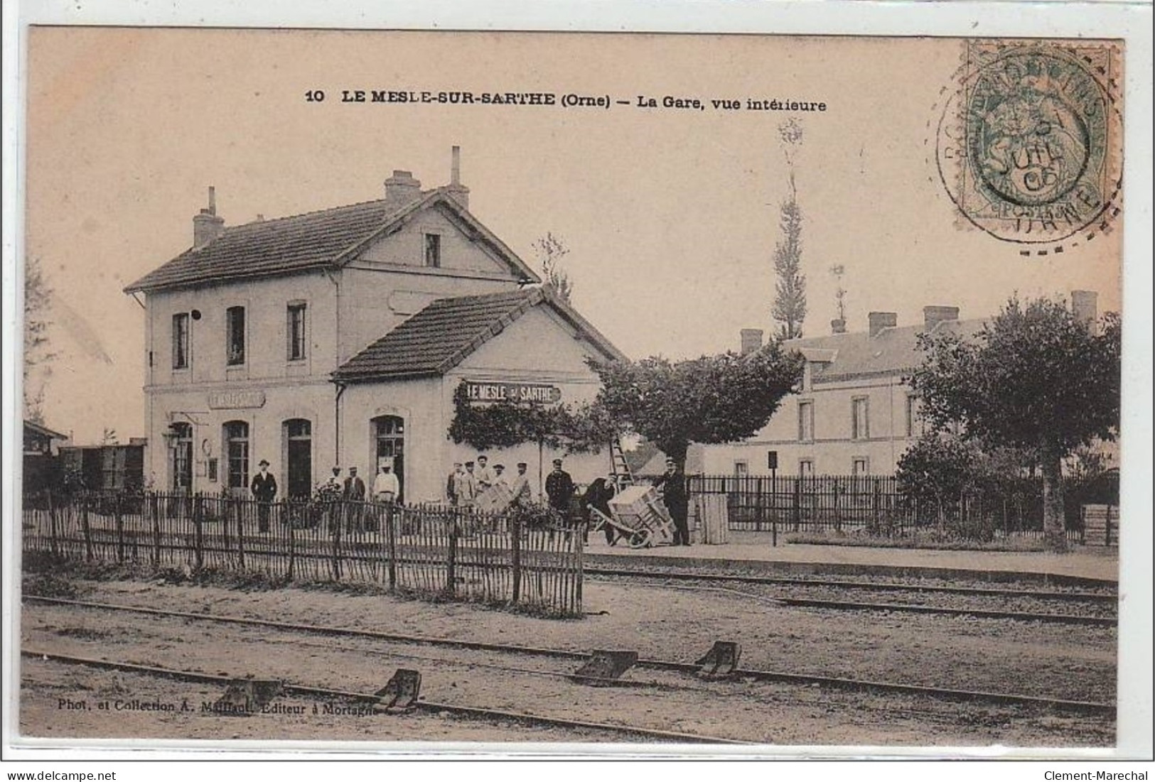 LE MESLE SUR SARTHE : La Gare Vue Intérieure - Très Bon état - Le Mêle-sur-Sarthe