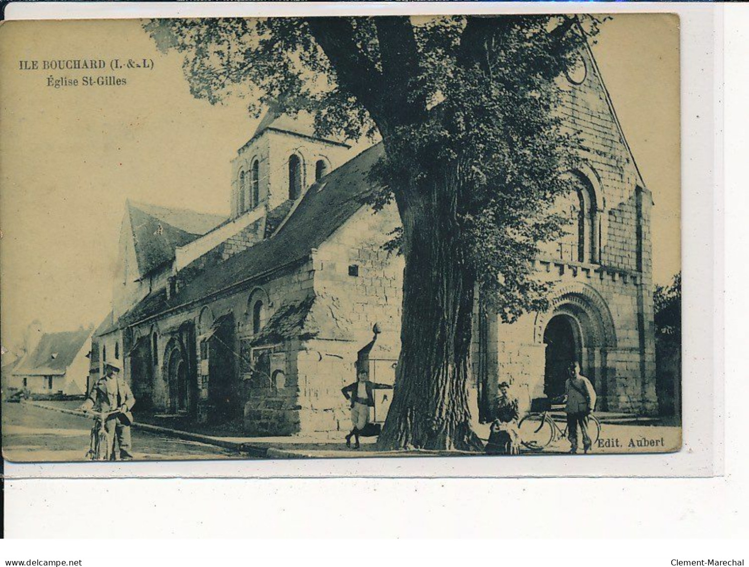 ILE-BOUCHARD : Eglise St-Gilles - Très Bon état - L'Île-Bouchard