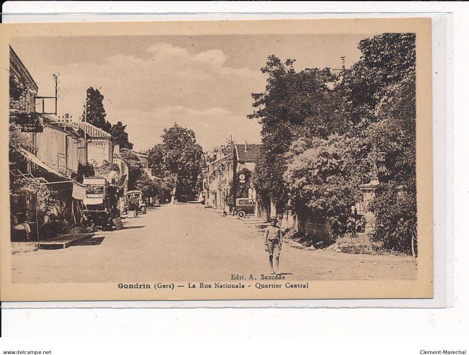 GONDRIN : La Rue Nationale, Quartier Central - Très Bon état - Other & Unclassified