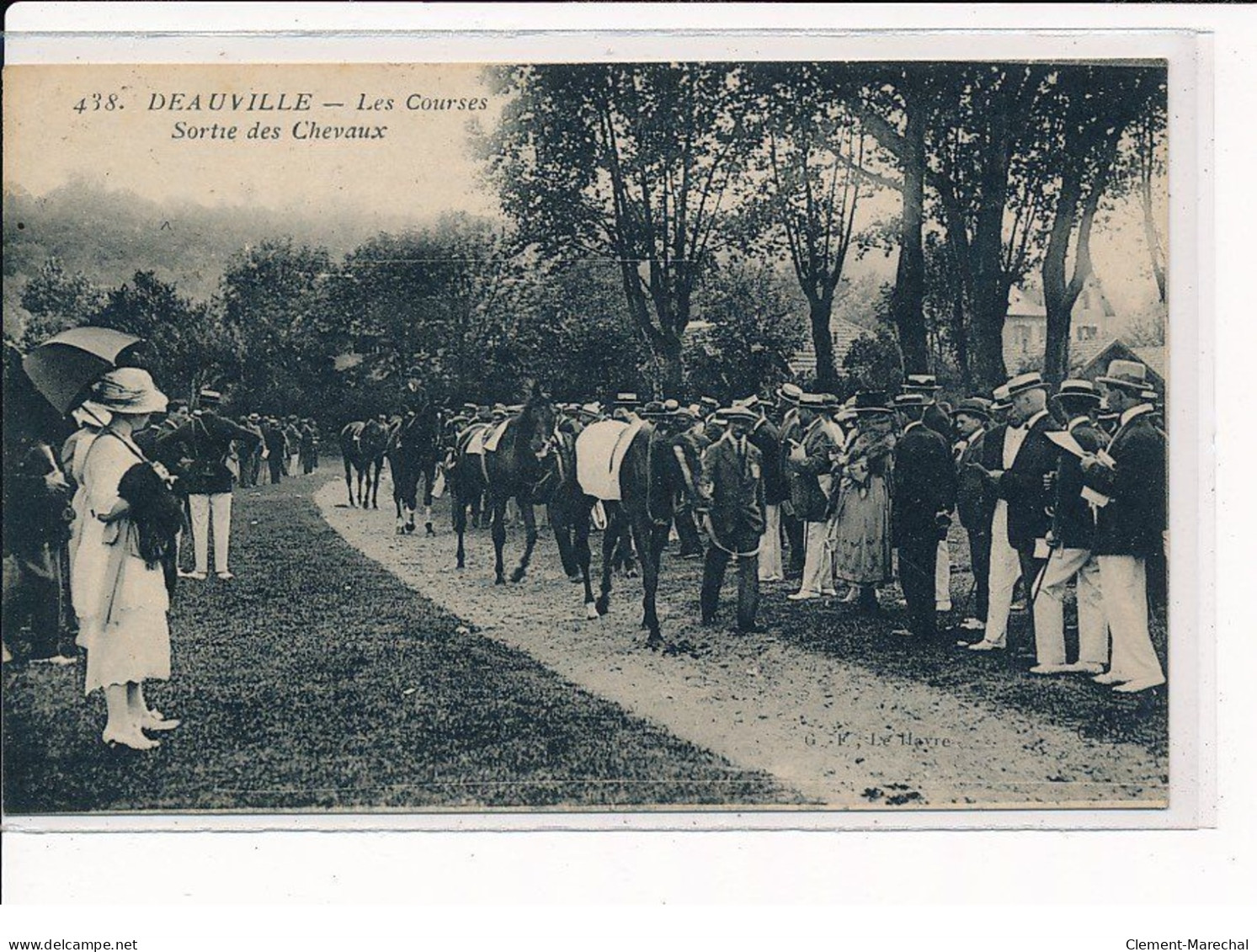 DEAUVILLE : Les Courses, Sortie Des Chevaux - Très Bon état - Deauville