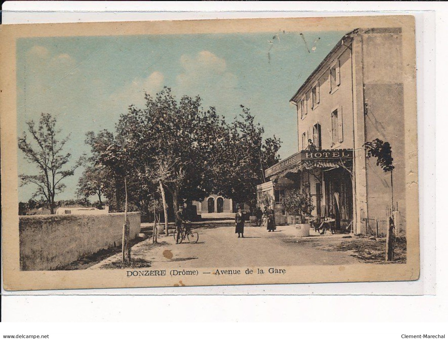 DONZERE : Avenue De La Gare - Très Bon état - Donzere