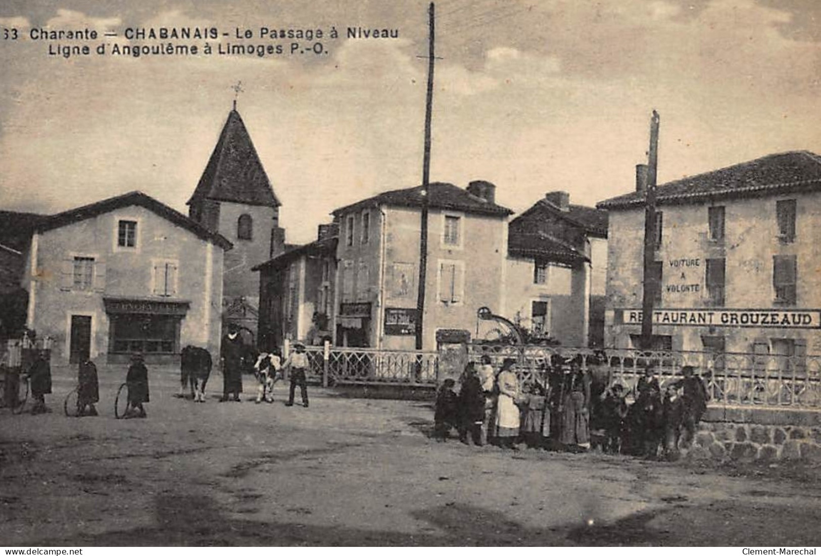 CHABANAIS : Le Passage à Niveau Ligne D'angouleme Limoges - Tres Bon Etat - Autres & Non Classés