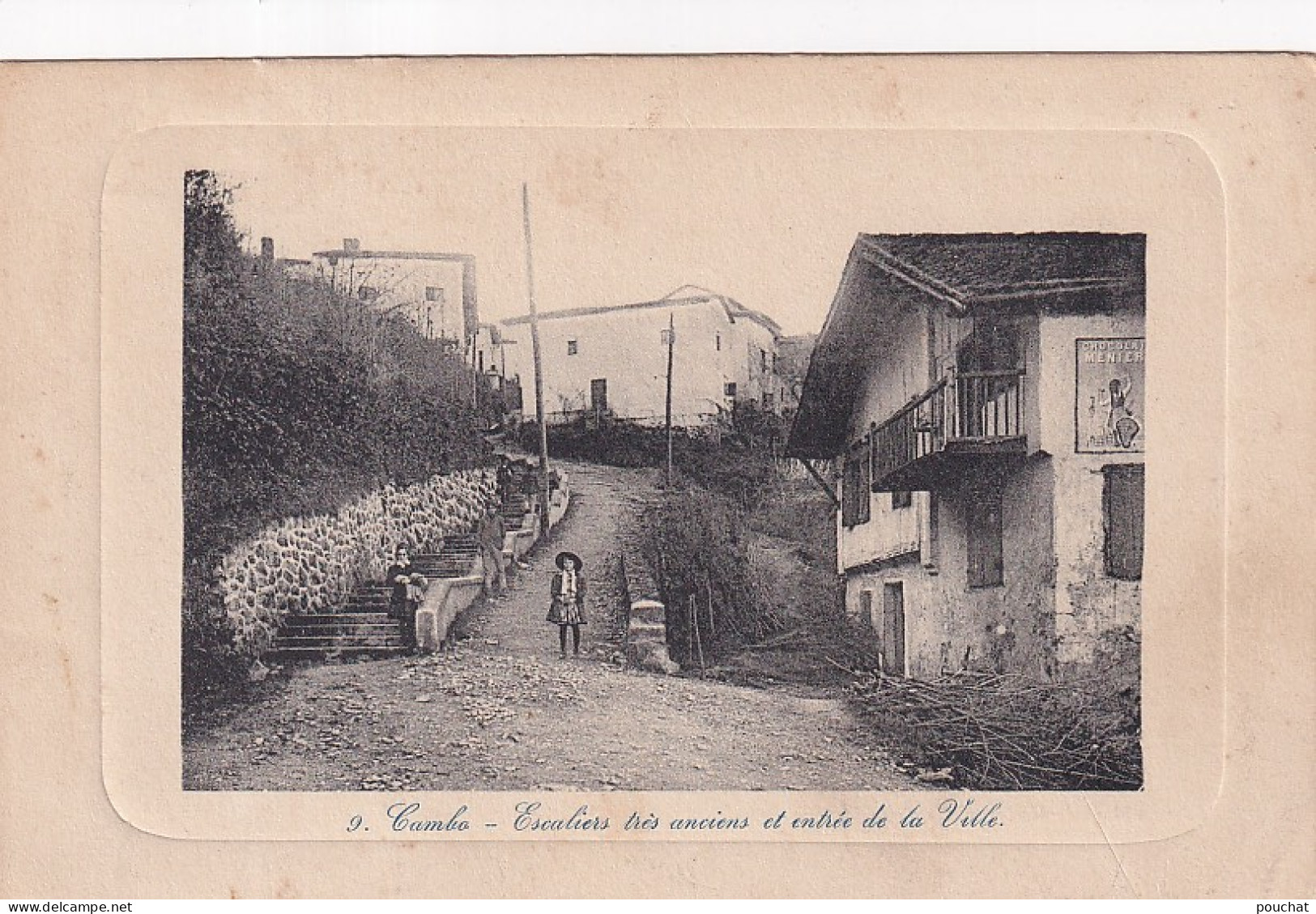 Z+ Nw-(64) CAMBO - ESCALIERS TRES ANCIENS ET ENTREE DE LA VILLE - ANIMATION - Cambo-les-Bains