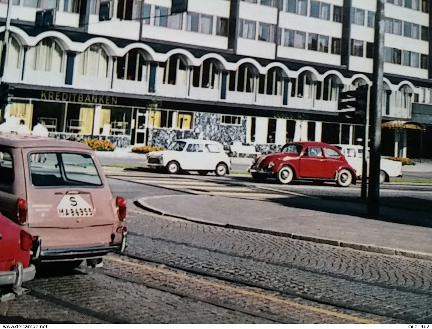 KOV 536-38 - SWEDEN, MALMO, AUTO, VW KAFER, HOTEL - Suecia