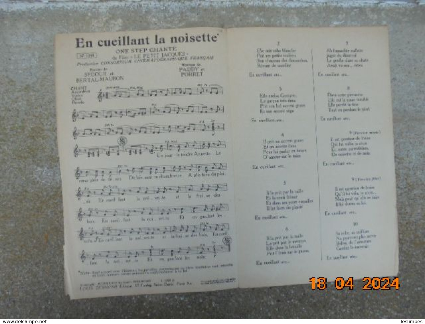 En Cueillant La Noisette [partition] Fox One Step Chante - Sedour Et Bertal Maubon, Paddy Et Porret - Louis Desmons 1934 - Partitions Musicales Anciennes