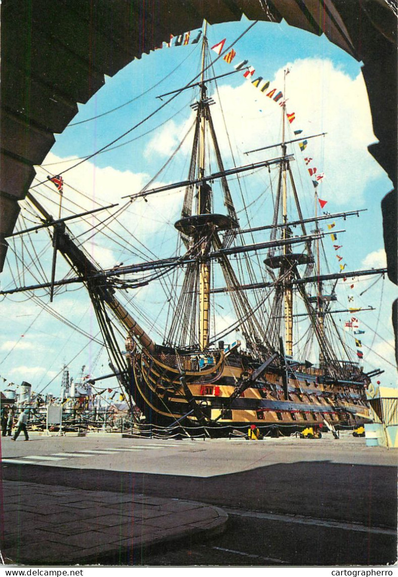 Navigation Sailing Vessels & Boats Themed Postcard HMS Victory 1975 - Velieri