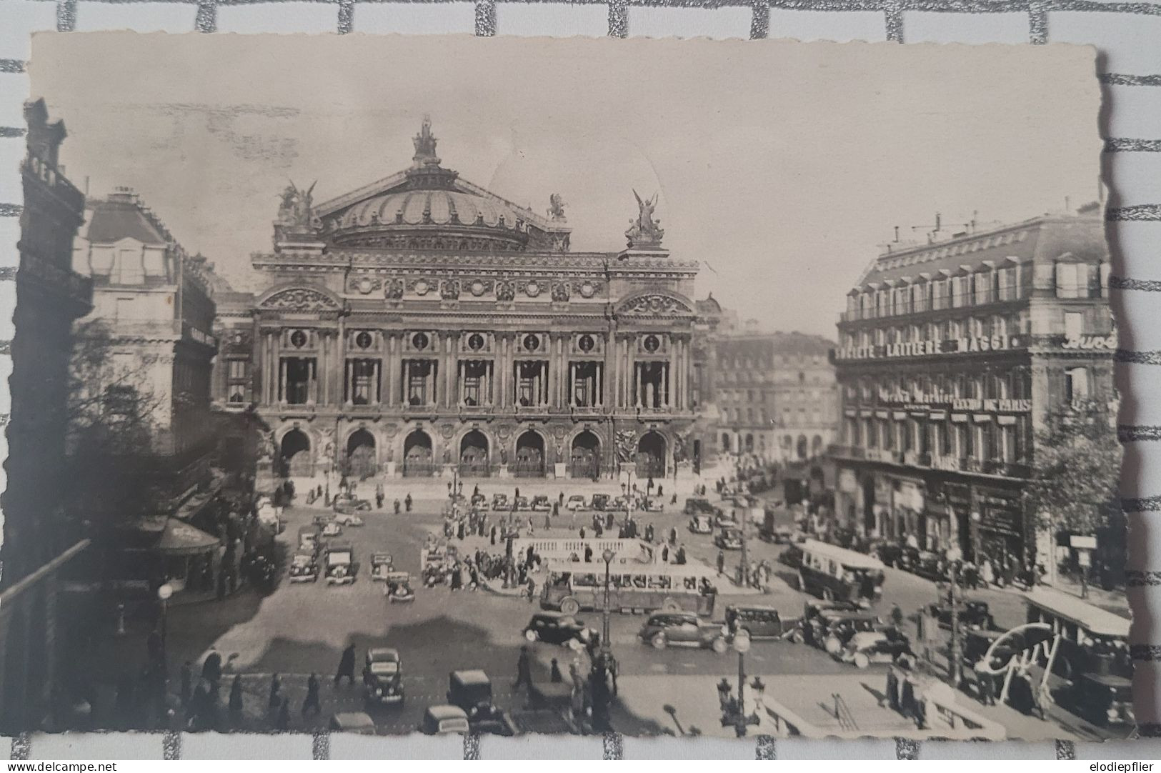 Paris. Place De L'opéra - Plätze