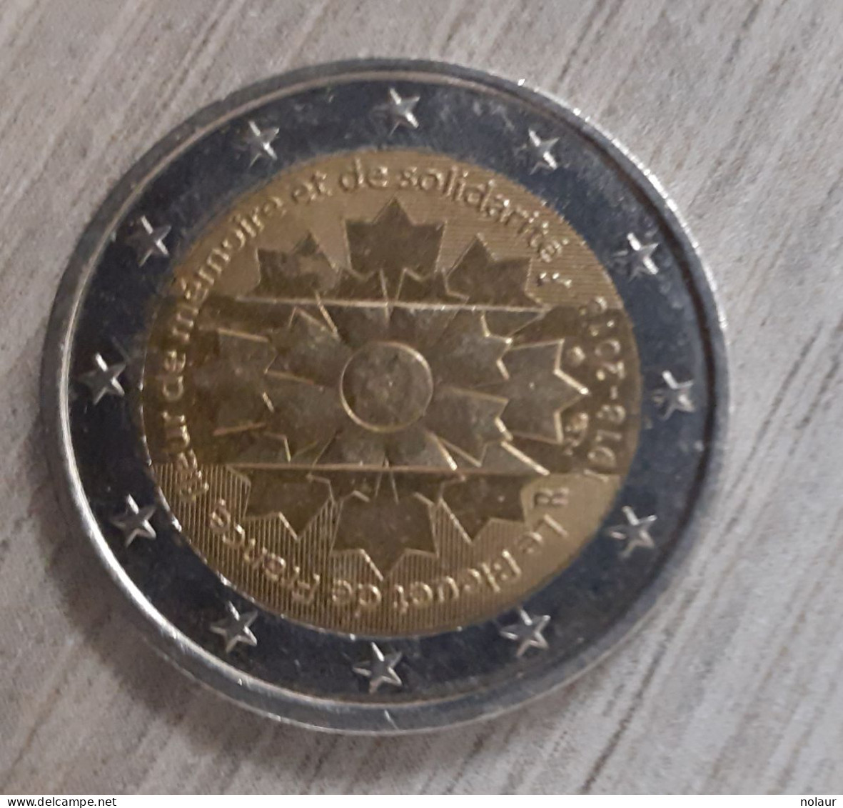 PIECE COMMEMORATIVE 2 EUROS - Bleuet De France (non Colorée) - Francia