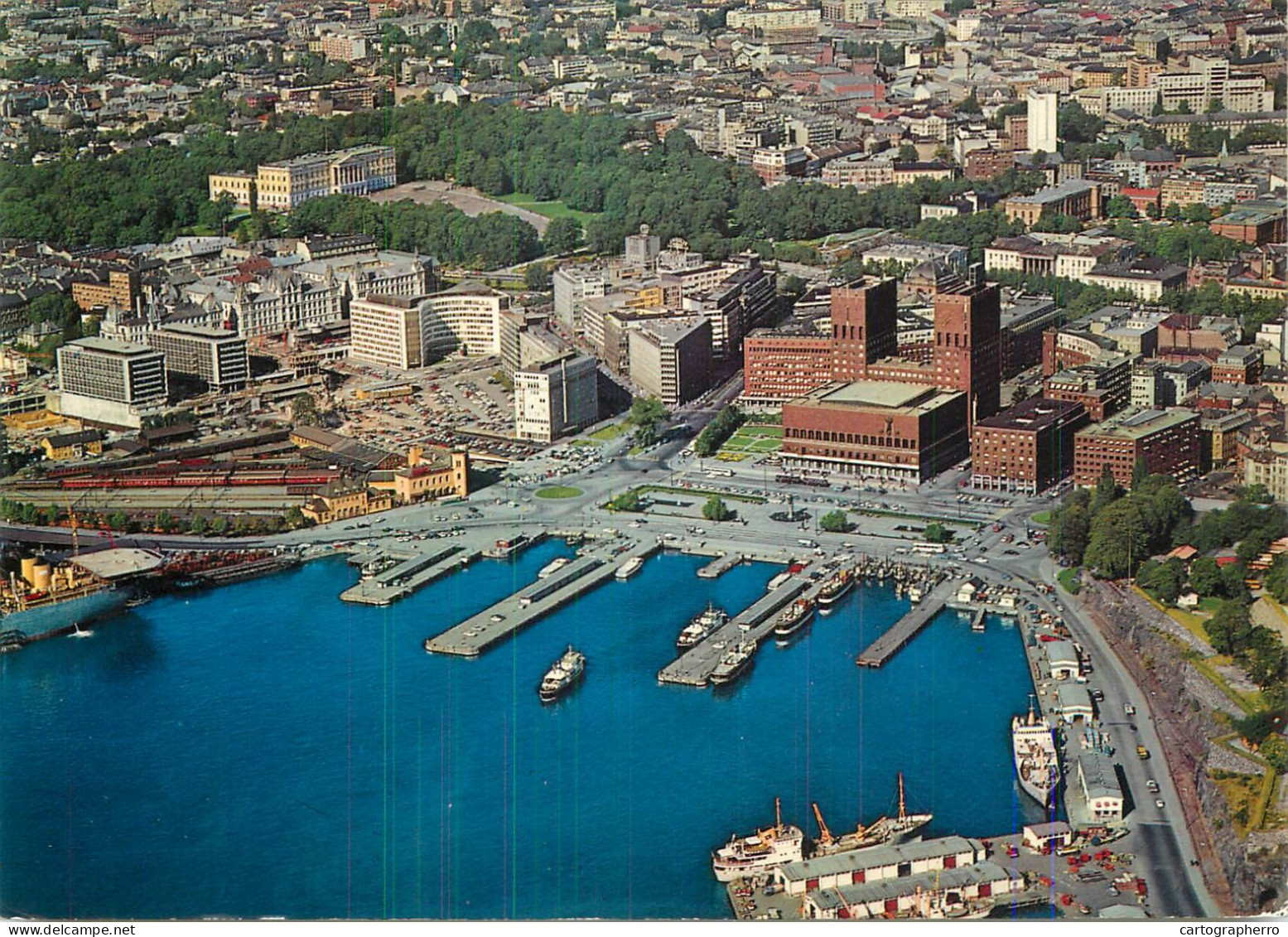 Navigation Sailing Vessels & Boats Themed Postcard Oslo City Hall - Velieri