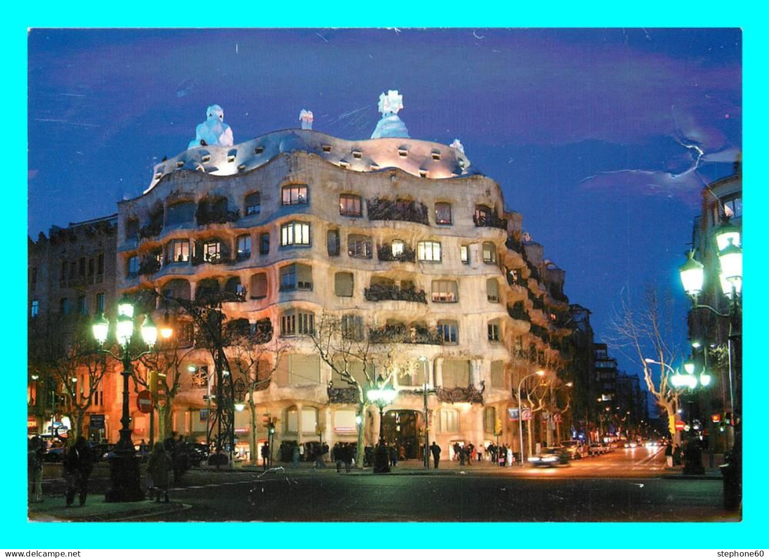 A856 / 443 Espagne BARCELONA Et GAUDI Casa Mila La Pedrera De Noche - Barcelona