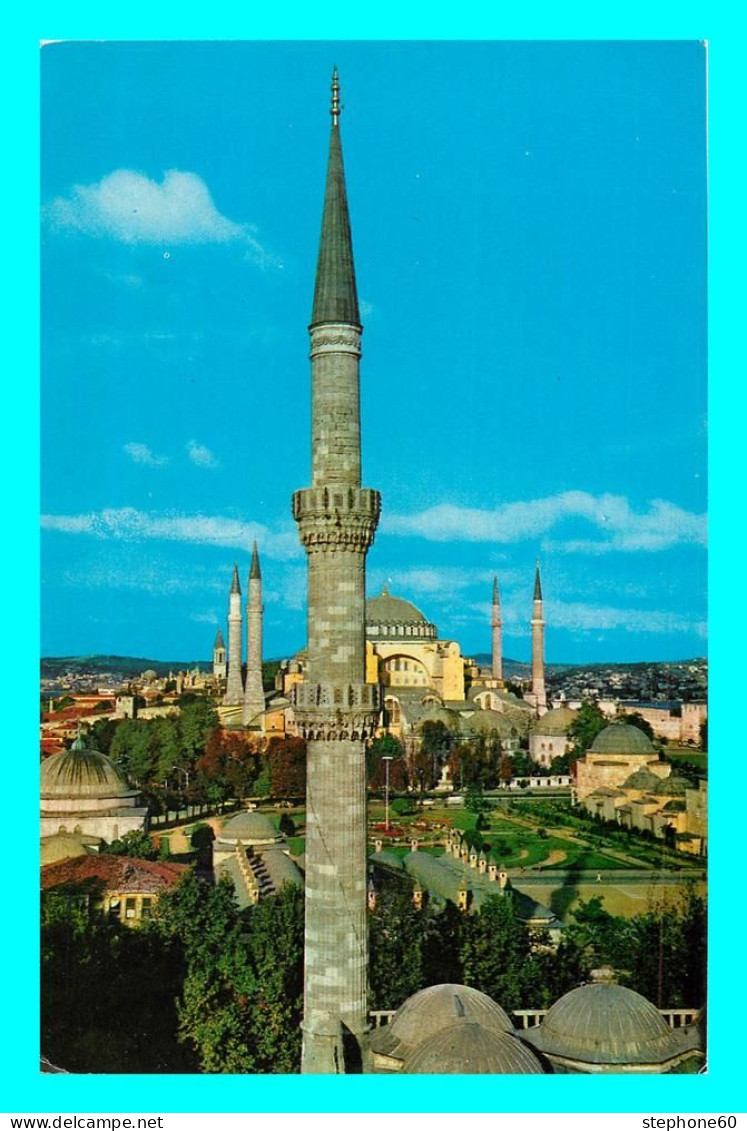 A856 / 647 Turquie ISTAMBUL Minaret De La Mosquée Bleue - Turkey