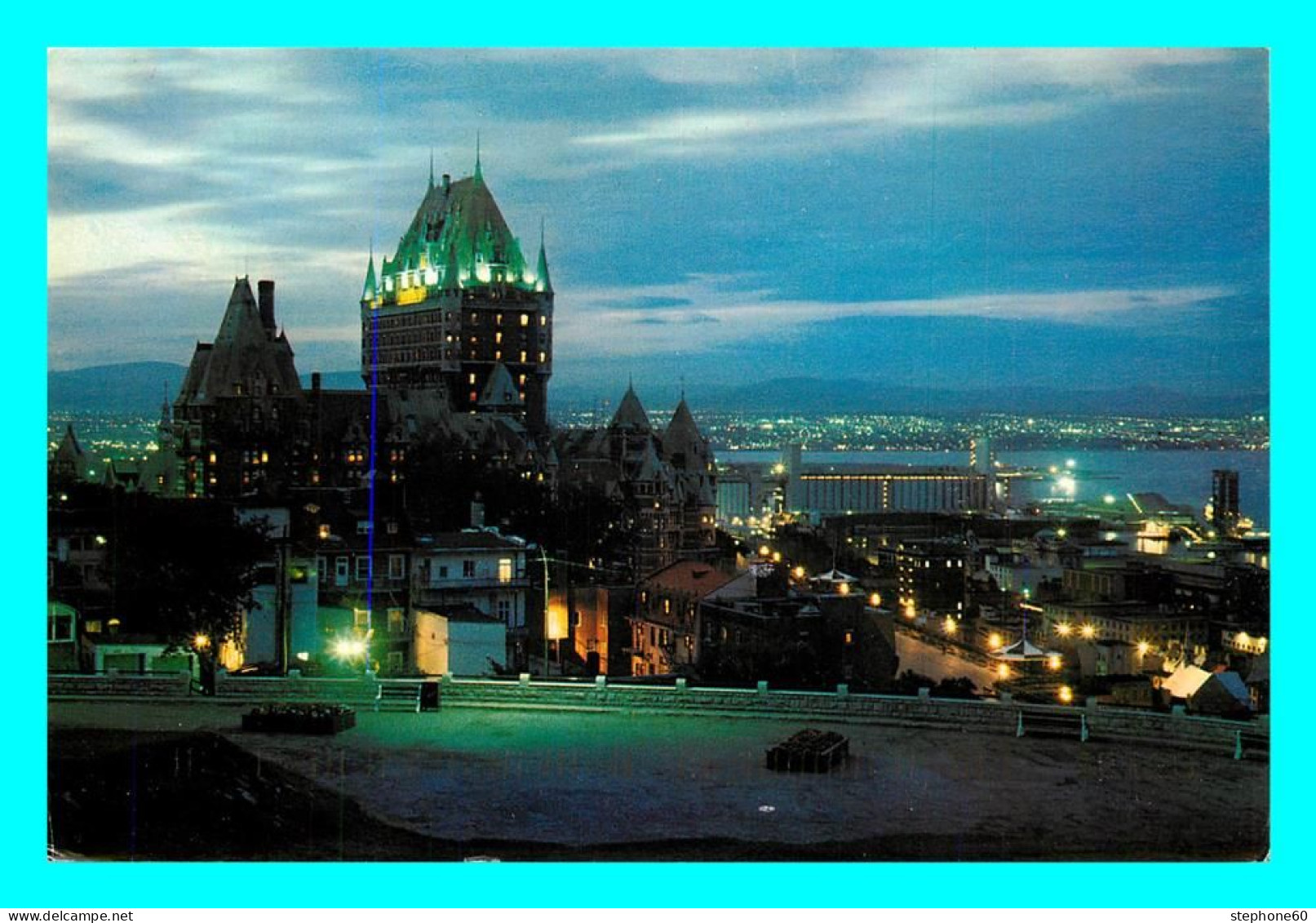 A856 / 247 Quebec Une Vue Nocturne De La Capitale - Other & Unclassified