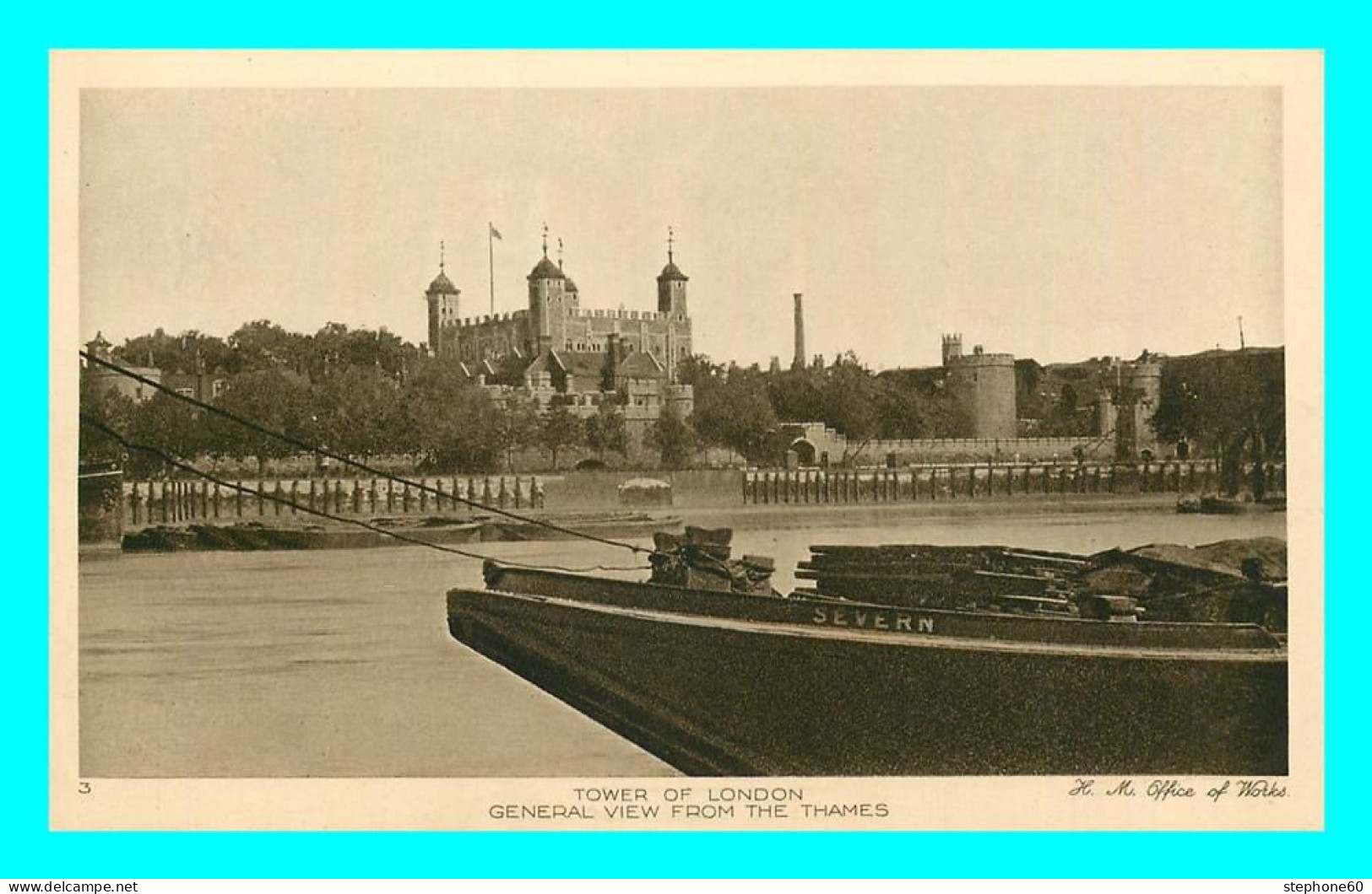 A854 / 059 TOWER OF LONDON General View From The Thames - Tower Of London