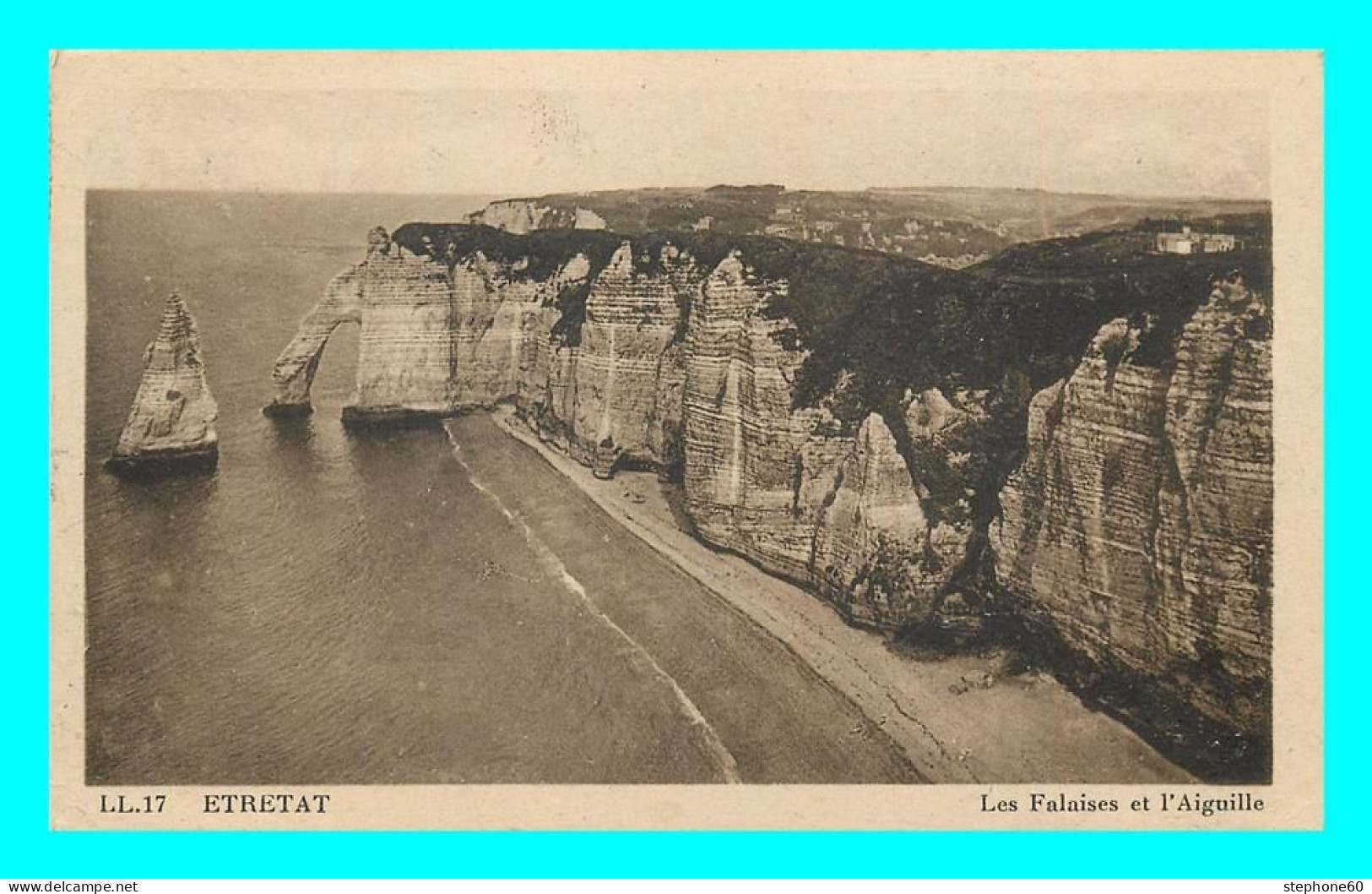 A854 / 159 76 - ETRETAT Falaises Et L'Aiguille - Etretat