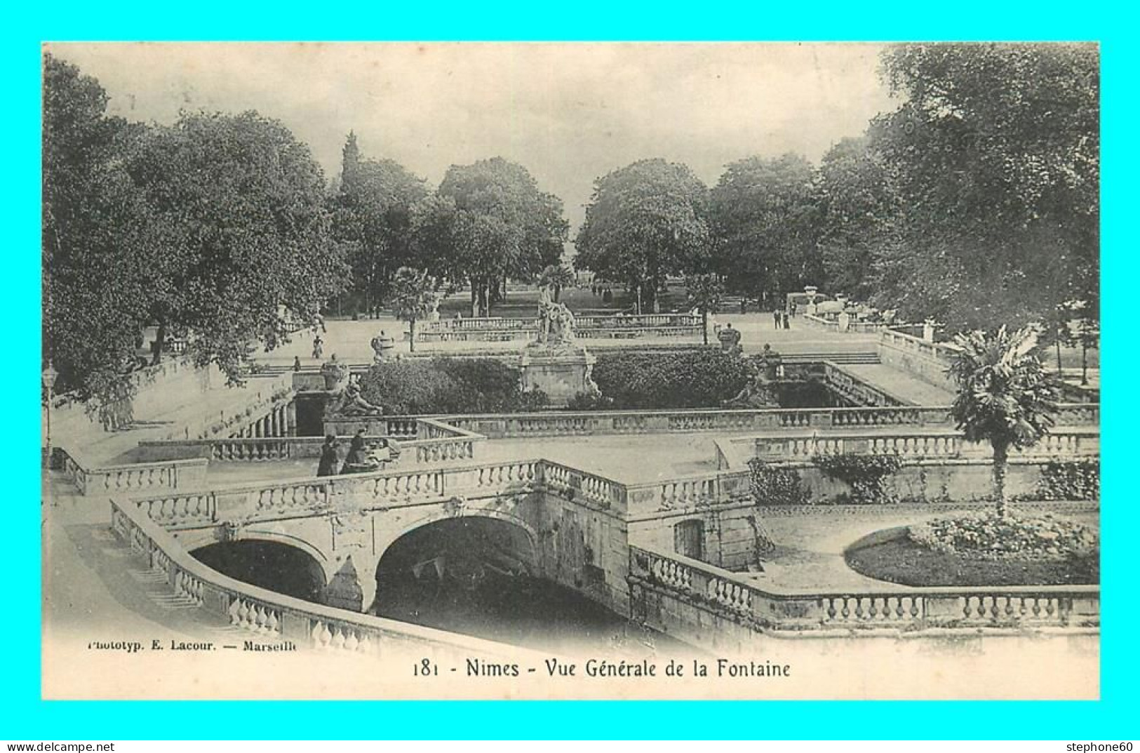 A846 / 263 30 - NIMES Vue Générale De La Fontaine - Nîmes