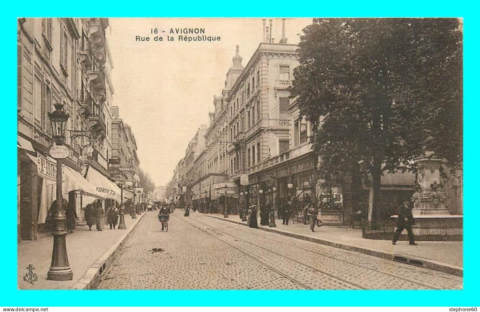 A846 / 227 84 - AVIGNON Rue De La République - Avignon