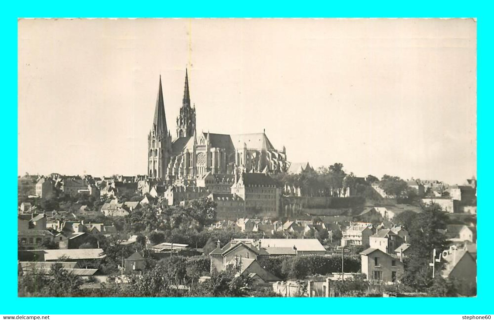 A843 / 143 28 - CHARTRES Cathédrale - Chartres
