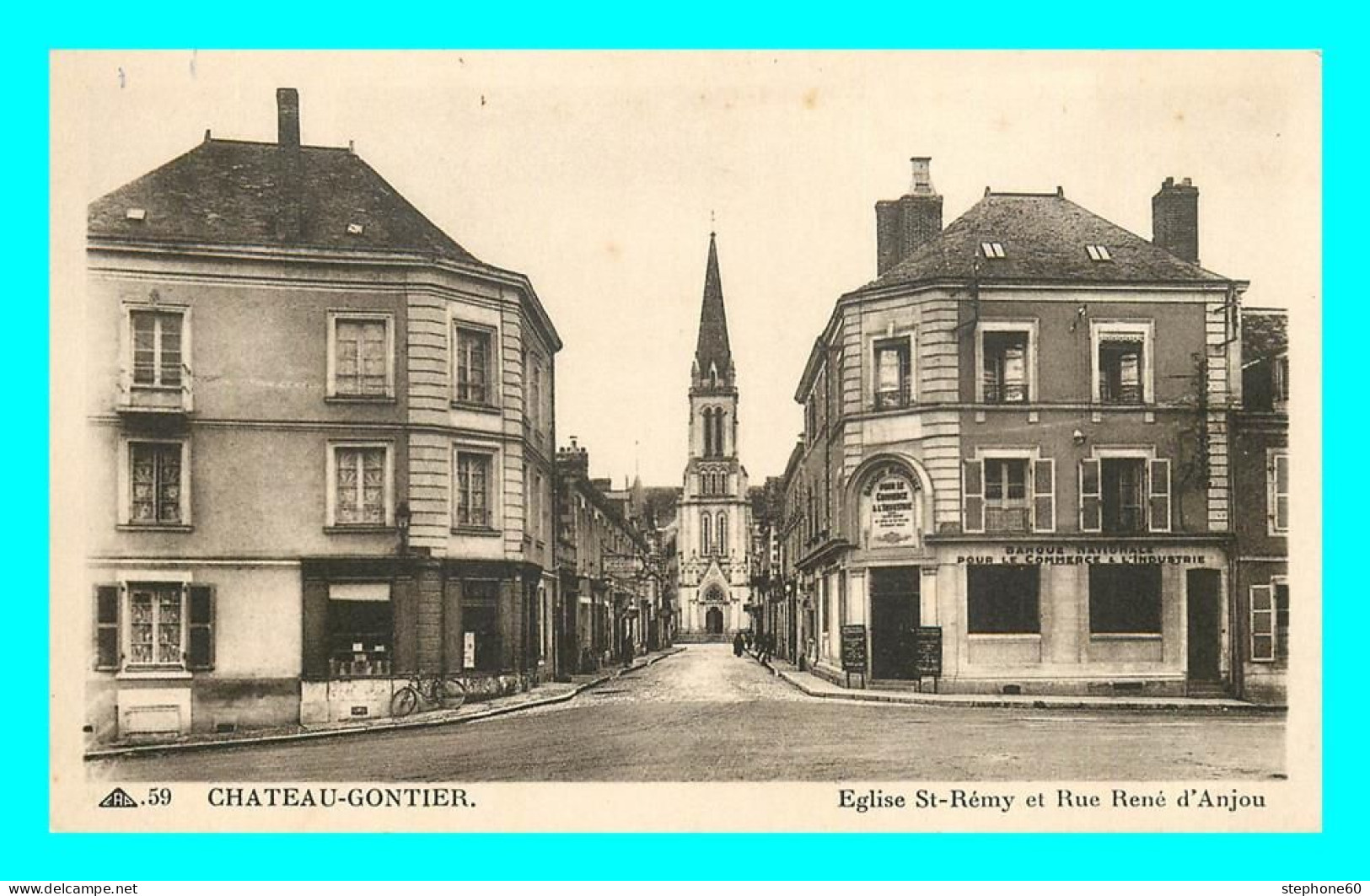 A847 / 181 53 - CHATEAU GONTIER Eglise St Rémy Et Rue René D'Anjou - Chateau Gontier