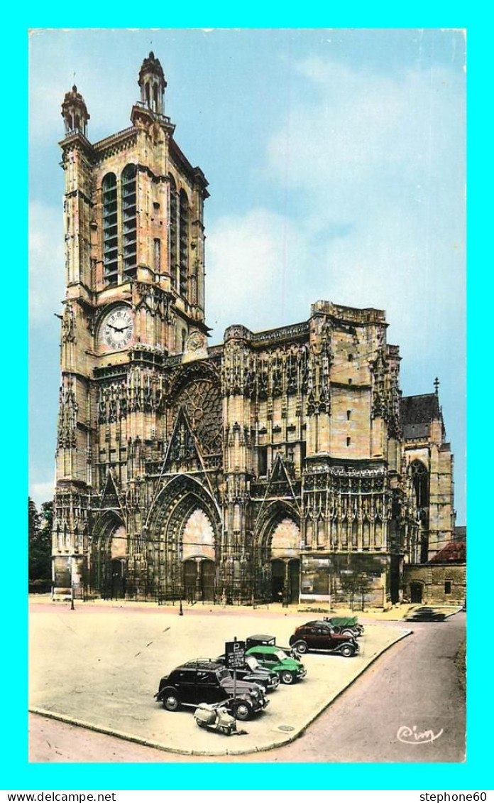 A843 / 677 10 - TROYES Cathédrale St Pierre Et St Paul ( Voiture ) - Troyes