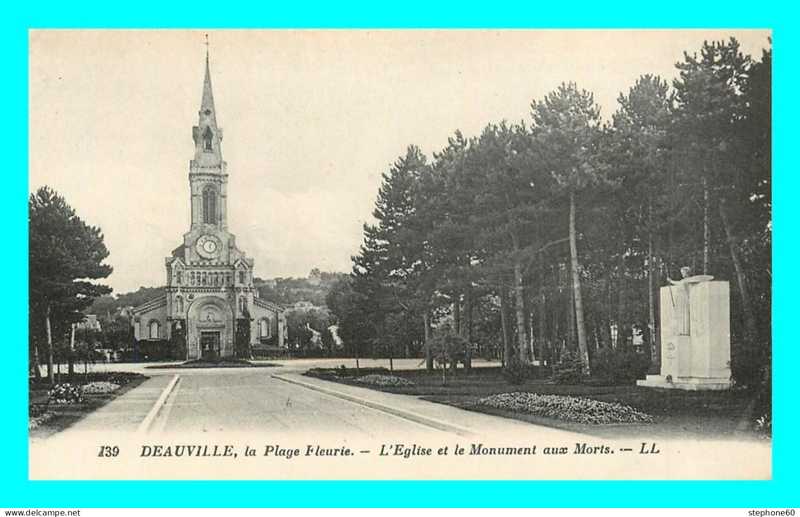 A840 / 037 14 - DEAUVILLE Eglise Et Monument Aux Morts - Deauville