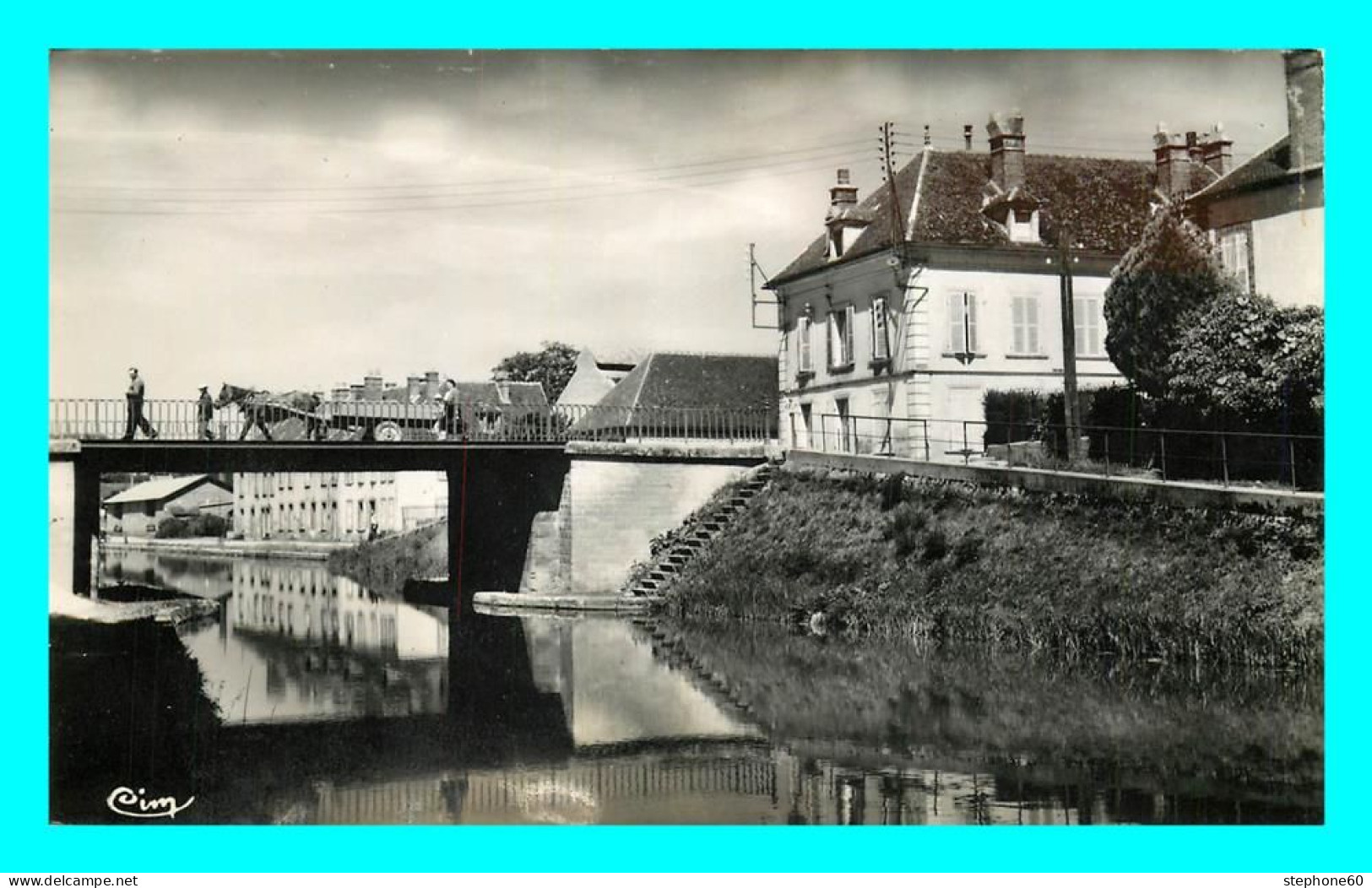 A871 / 563 89 - BRIENON SUR ARMANCON Le Canal - Brienon Sur Armancon