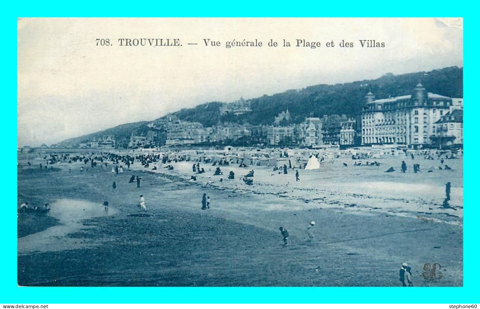 A869 / 197 14 - DEAUVILLE Vue Générale De La Plage Et Les Villas - Deauville