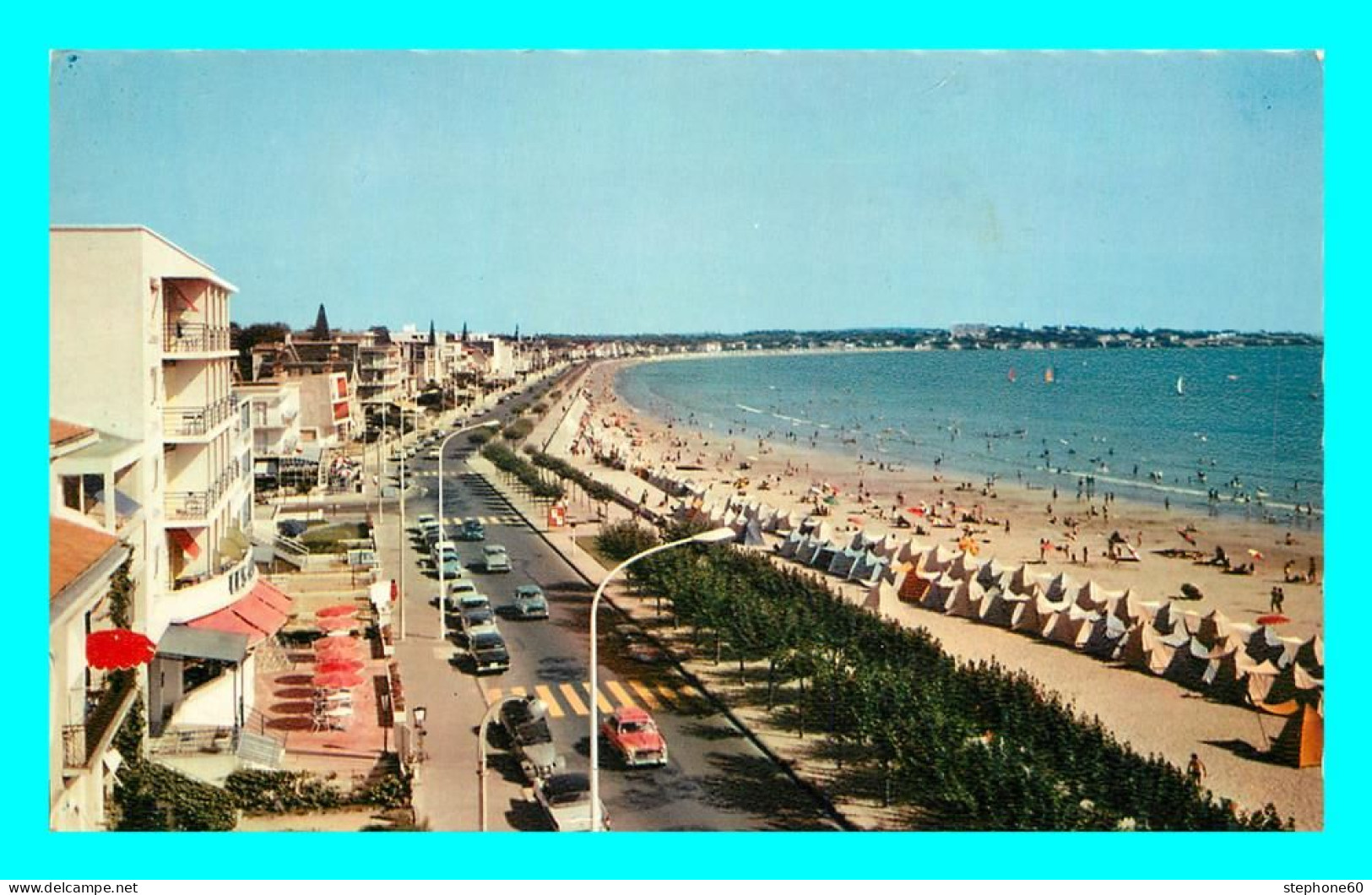 A866 / 407 17 - ROYAN Boulevard F. Garnier ( Voiture ) - Royan