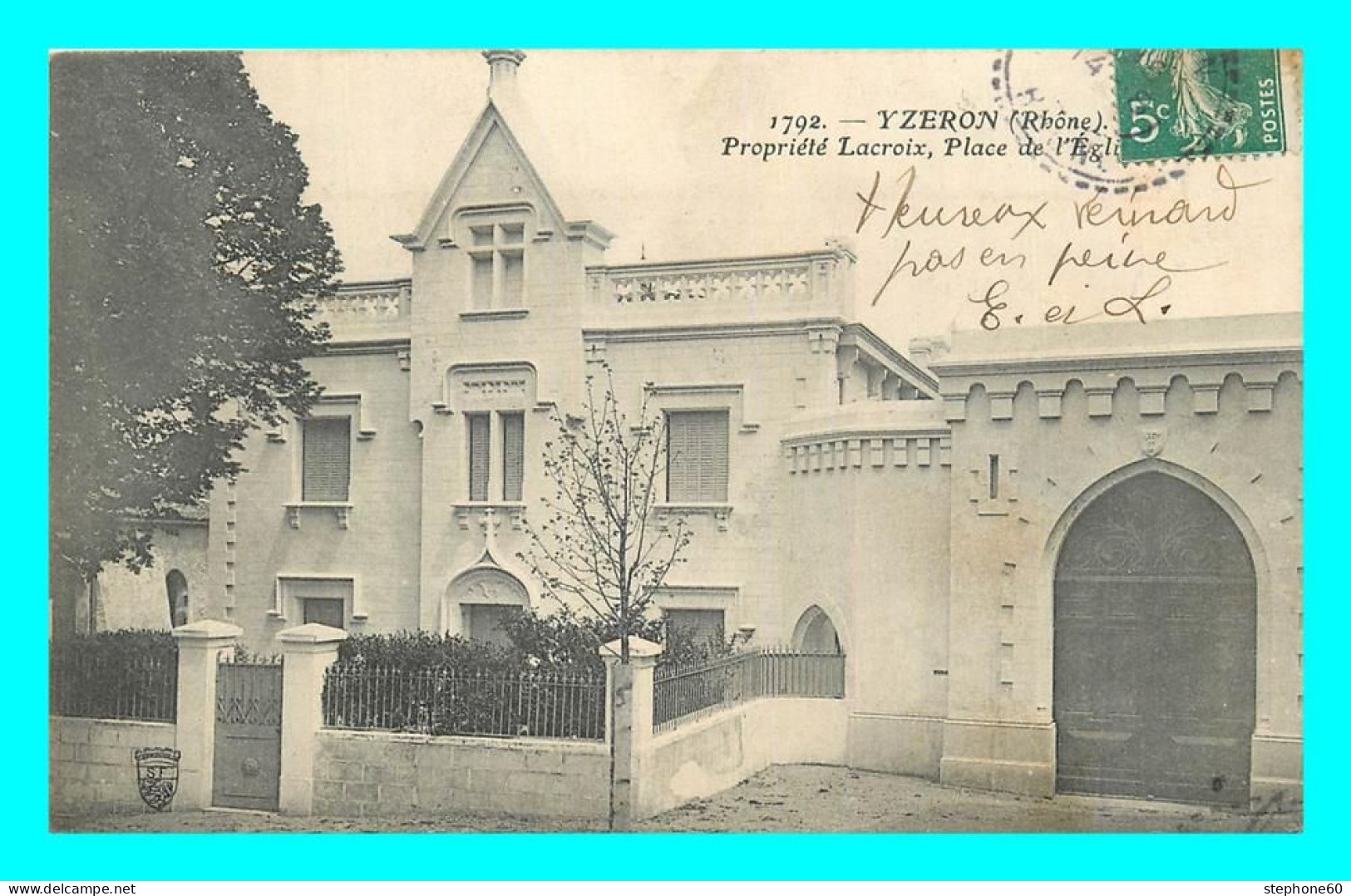 A863 / 019 69 - YZERON Propriété Lacroix Place De L'Eglise - Sonstige & Ohne Zuordnung