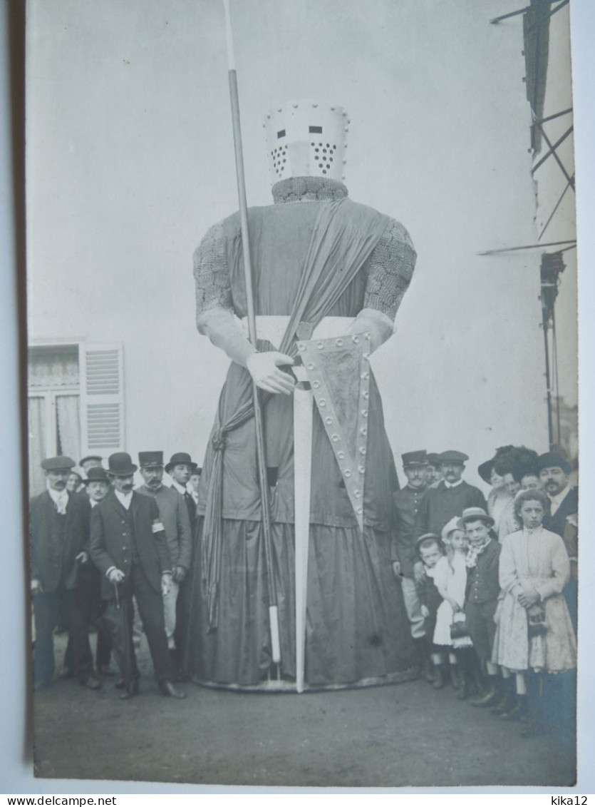 Carte Photo    Fête En Région Nord  Un Géant       CP240247 - Ohne Zuordnung