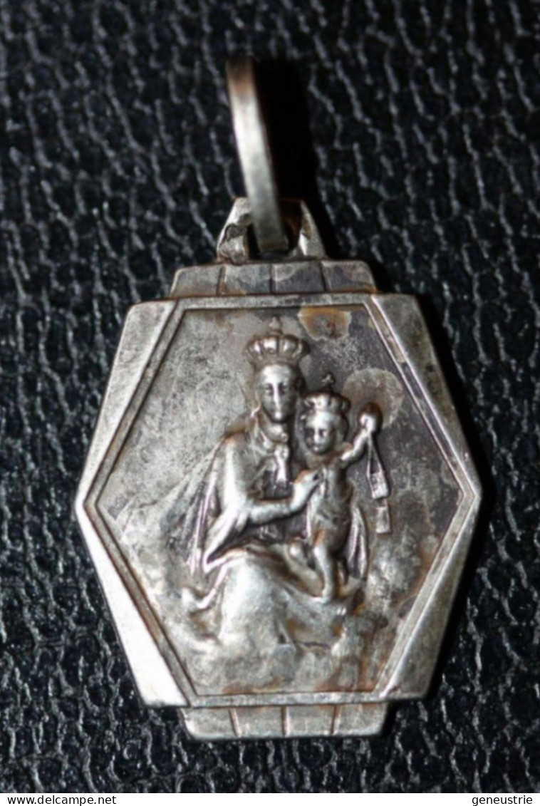 Pendentif Médaille Religieuse Argent 800 Années 30 "Notre-Dame Du Scapulaire / Jésus Christ" Religious Medal - Religion & Esotericism
