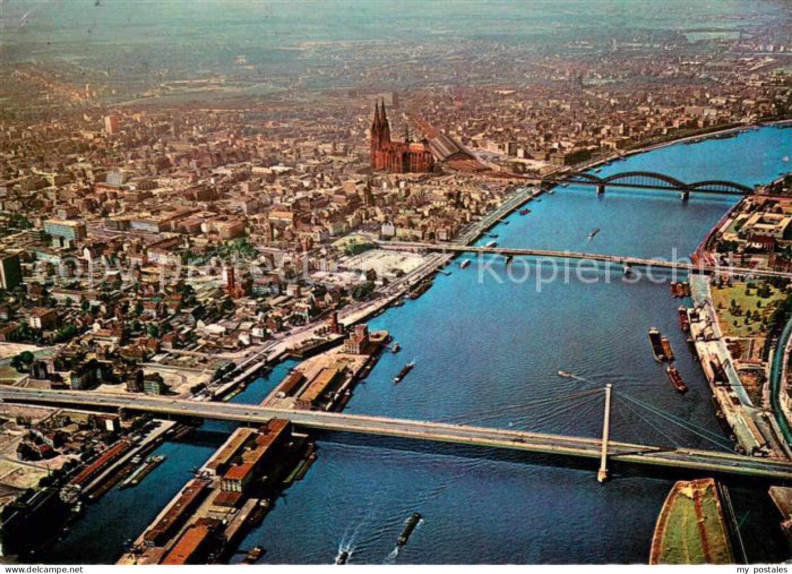 73668241 Koeln Rhein Rheinufer Mit Dom Fliegeraufnahme Koeln Rhein - Köln