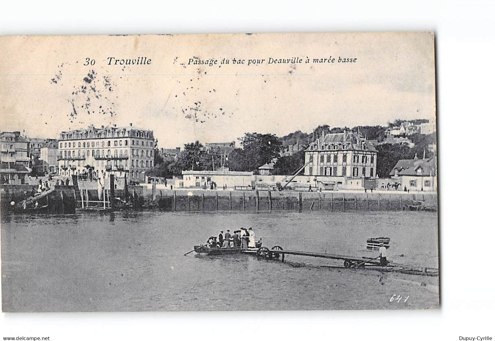 TROUVILLE - Passage Du Bac Pour Deauville à Marée Basse - Très Bon état - Trouville
