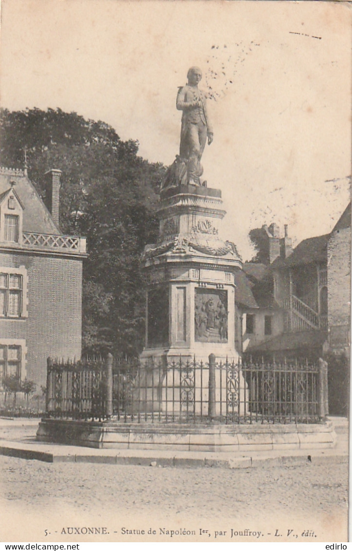 ***  21 ***   AUXONNE  La Statue De Napoleon   Timbrée TTB  - Auxonne