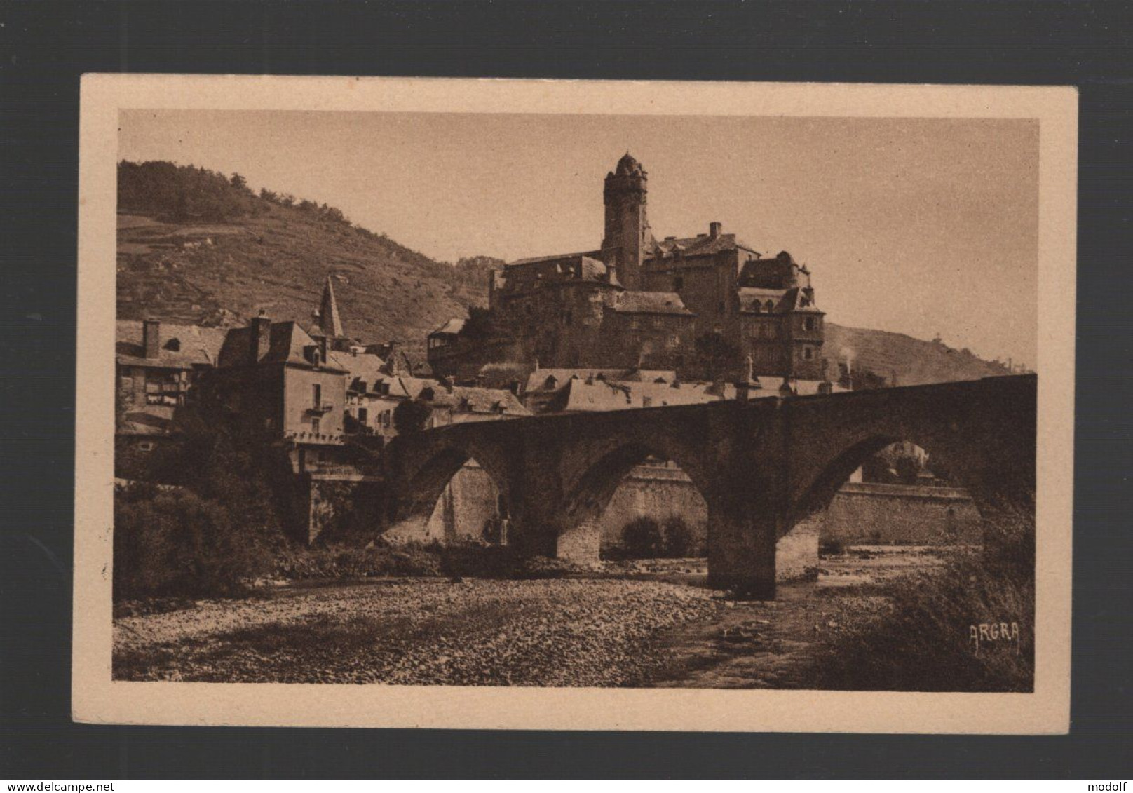 CPA - 12 - Estaing - L'Ancien Château Et Pont Gothique - Non Circulée - Autres & Non Classés