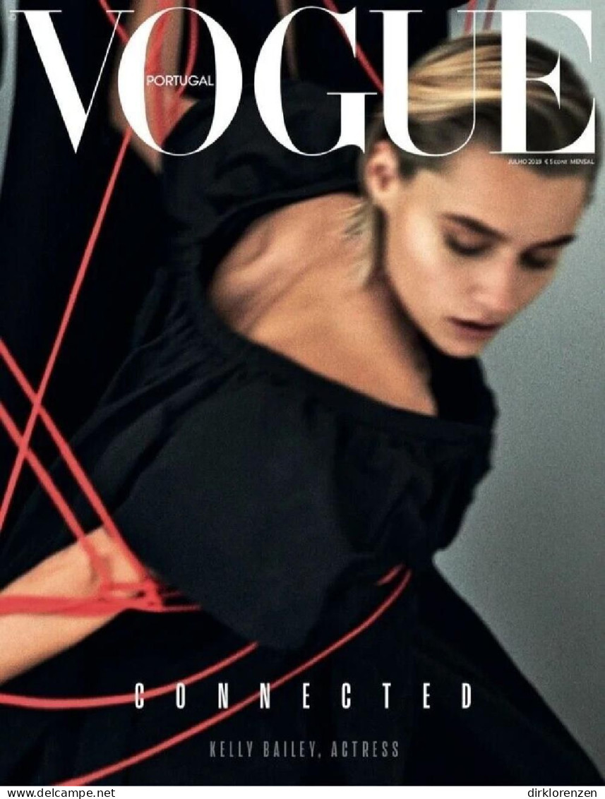 Vogue Magazine Portugal 2019-07 Kelly Bailey Cover 2 - Non Classés