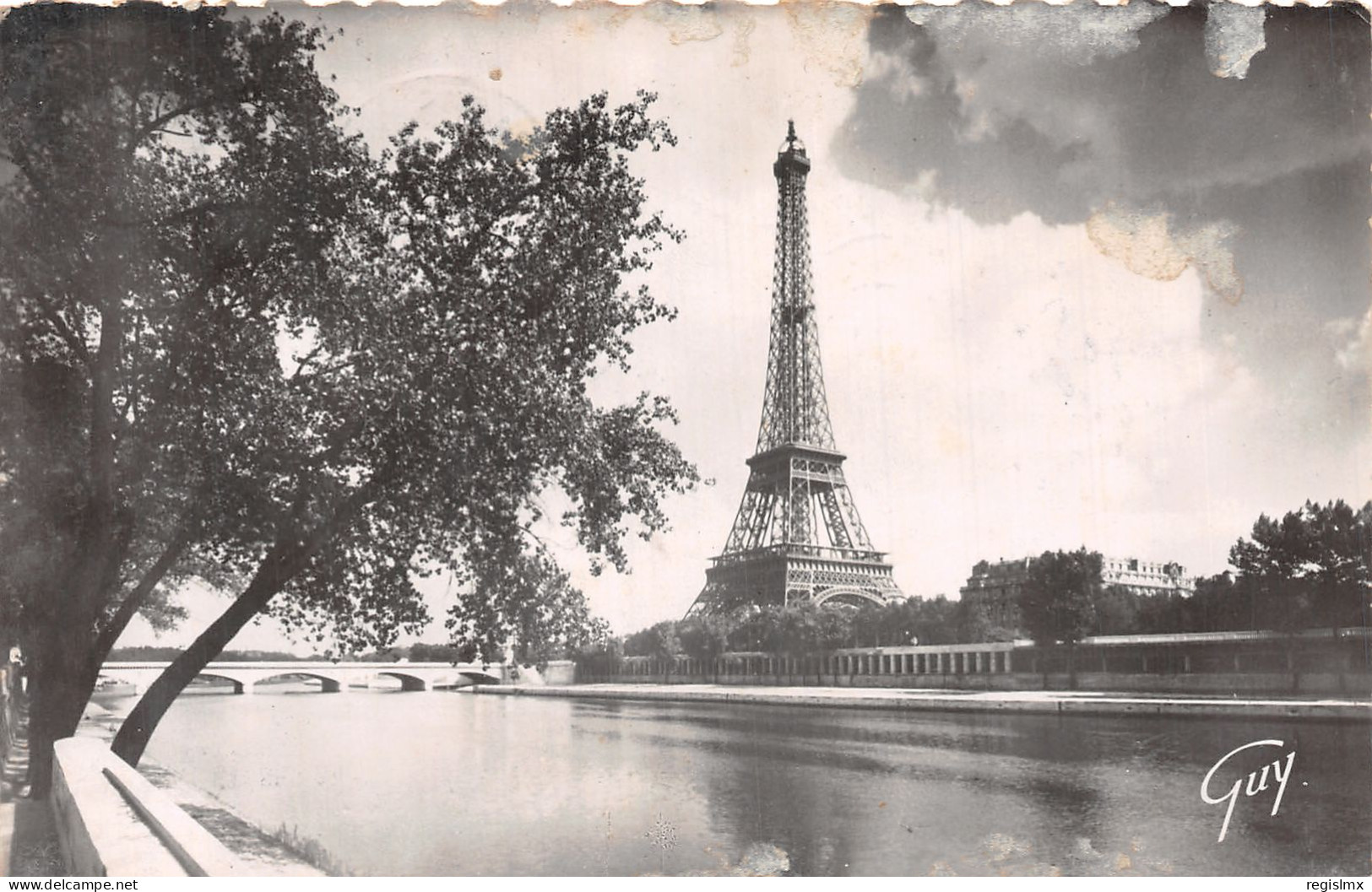 75-PARIS LA TOUR EIFFEL -N°T1052-F/0363 - Tour Eiffel