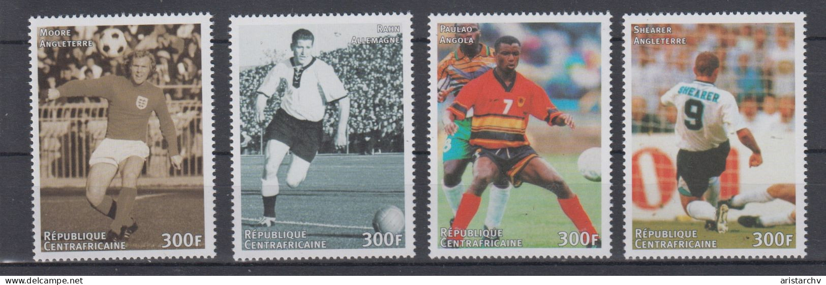 CENTRAL AFRICAN REPUBLIC 1998 FOOTBALL WORLD CUP 2 S/SHEETS SHEETLET AND 4 STAMPS - 1998 – Francia