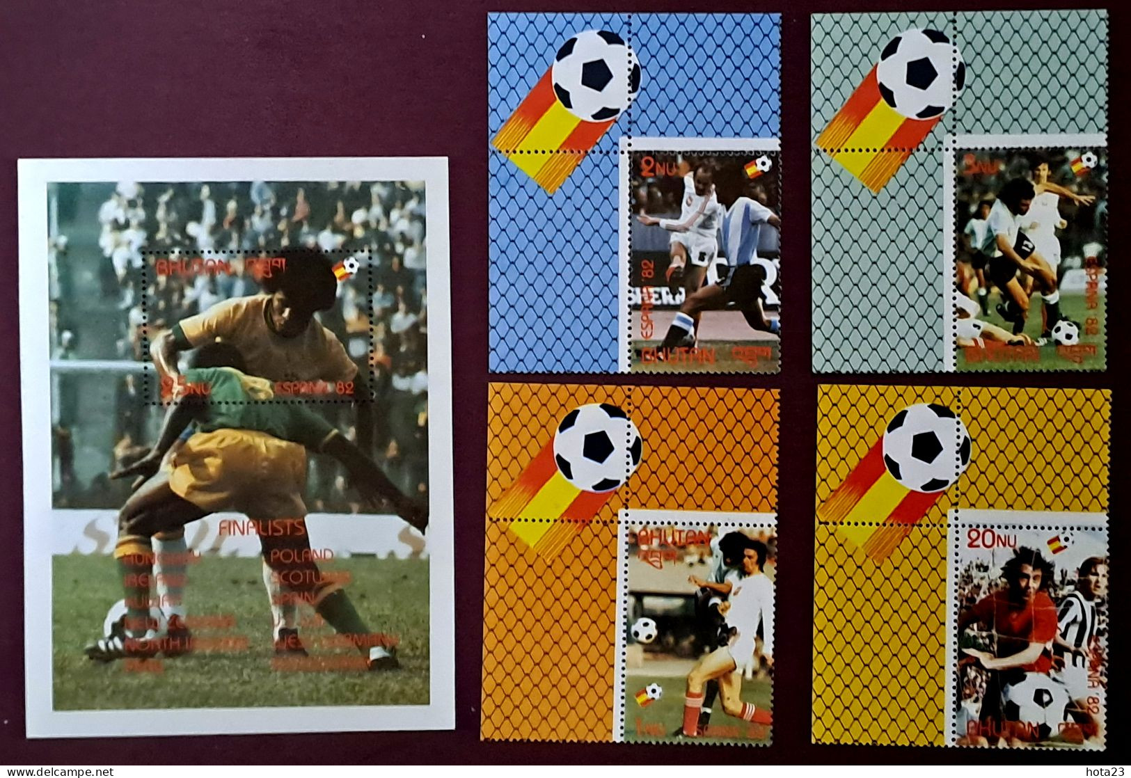 (!) Soccer BHUTAN. 1982. World Cup Football-Spain S/S + STAMP SET+ BORDER MNH - 1982 – Espagne