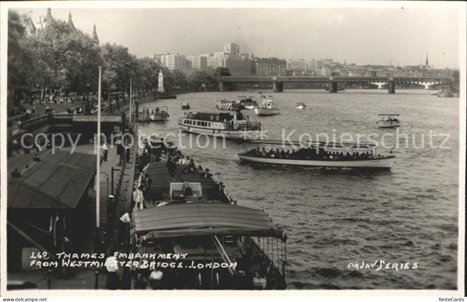 11995153 London Thames Embankment From Westminster Bridge Ferry Boat - Autres & Non Classés