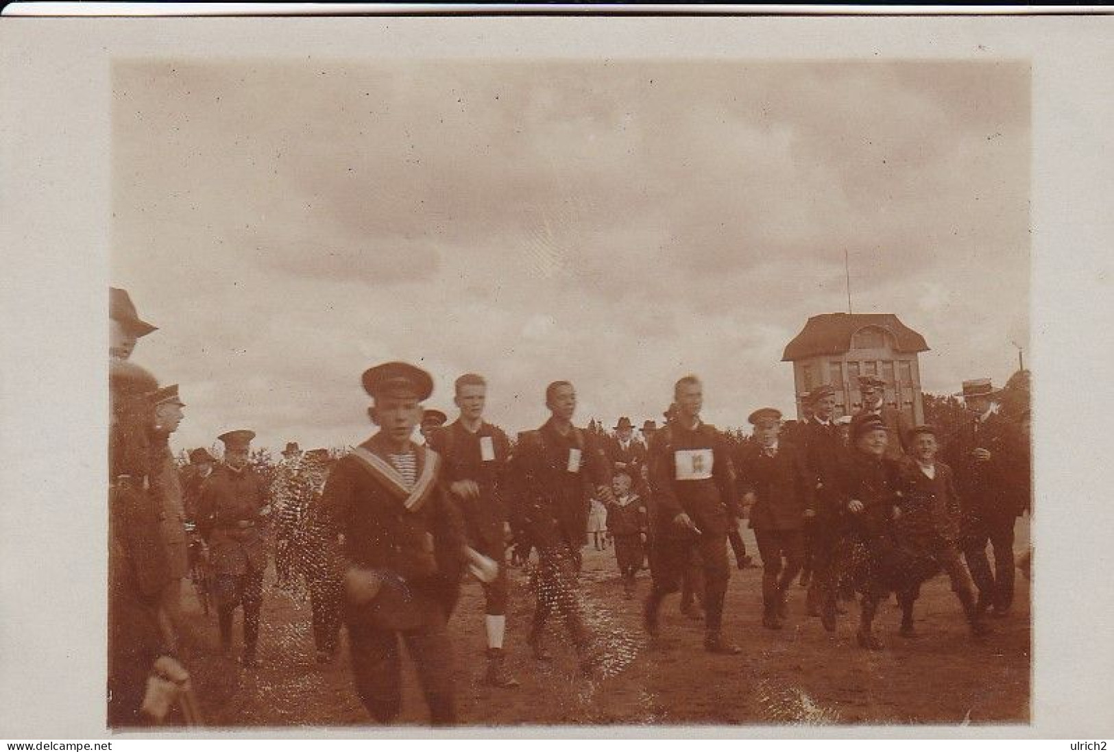 AK Foto Deutsche Soldaten Mit Startnummern - Armeegepäckmarsch 1916 (69059) - Weltkrieg 1914-18