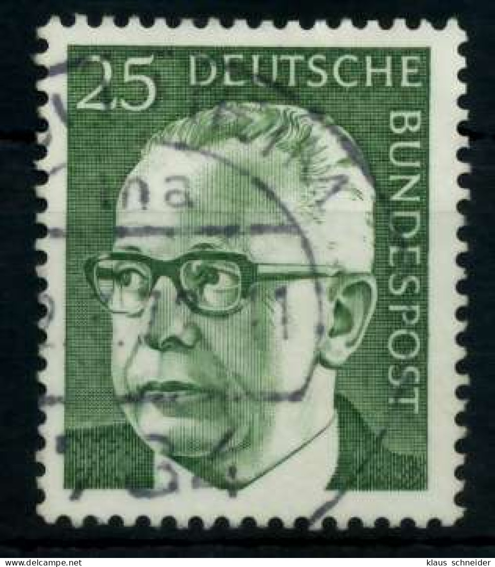 BRD DS HEINEM Nr 689 Gestempelt X76A23E - Used Stamps