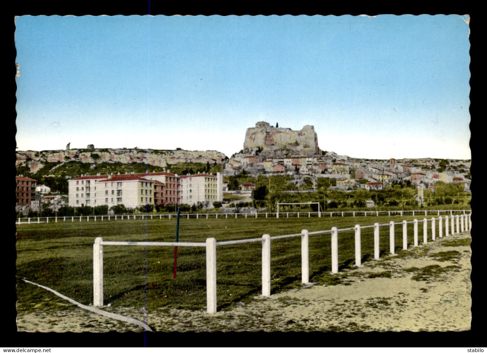 13 - VITROLLES - LE ROCHER - STADE - Autres & Non Classés